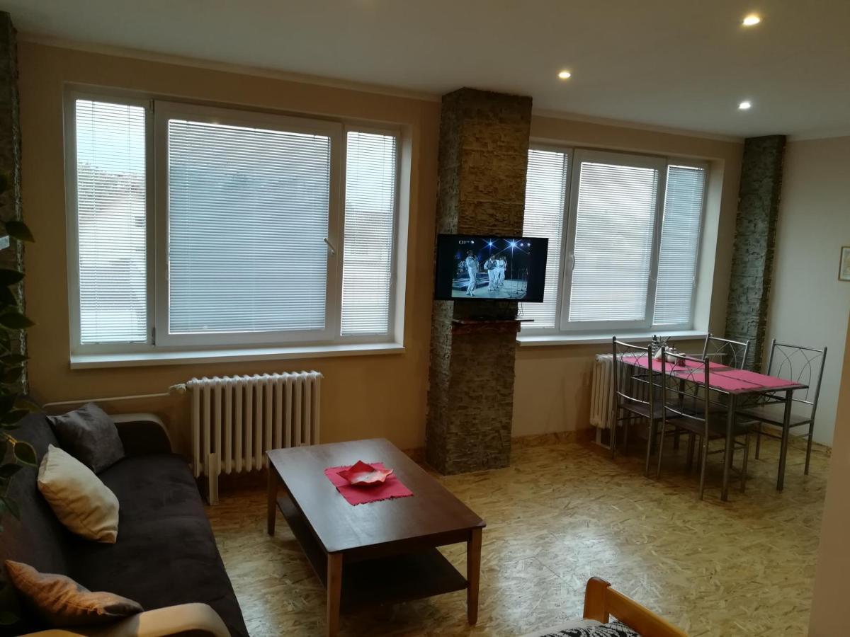 Hotel Garni Liptovský Mikuláš Exterior foto